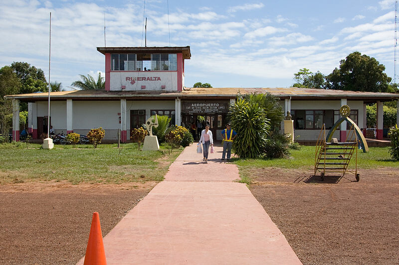 Riberalta Airport runway light system