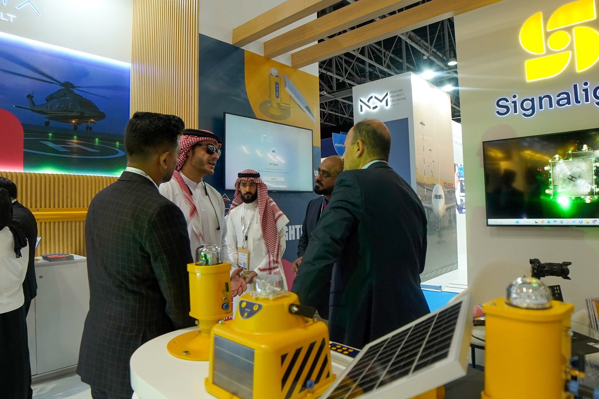 Signalight Lighting Solutions at Airport Show 2025