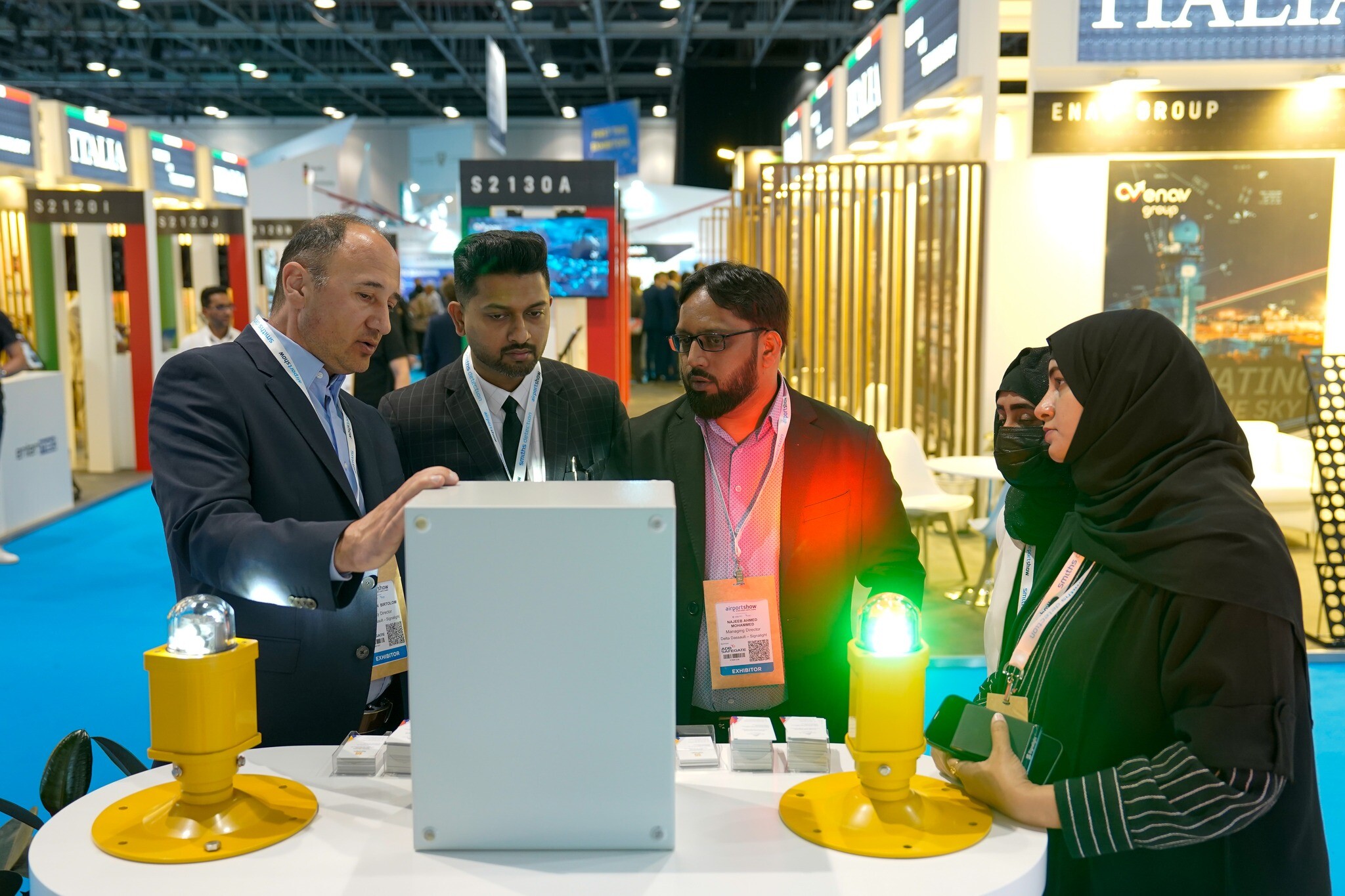 Signalight Lights at Airport Show 2025