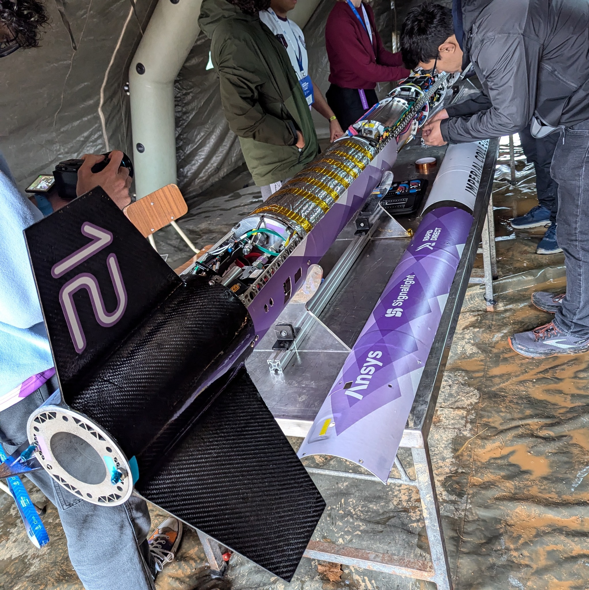 Nimbus 24 – a 4.5m rocket weighing 55kg (dry) Nimbus 24 – a 4.5m rocket weighing 55kg (dry)